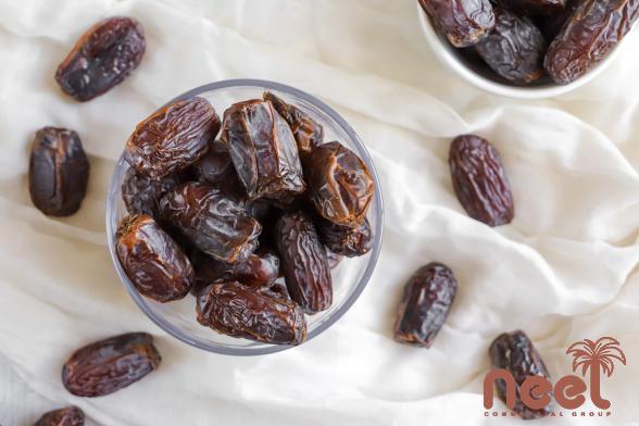 5 Creative Ways to Use Fresh Dates