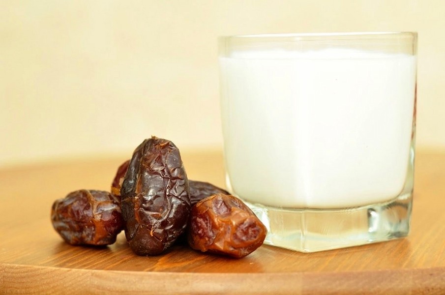  Iranian Dates Market Price Near Me 