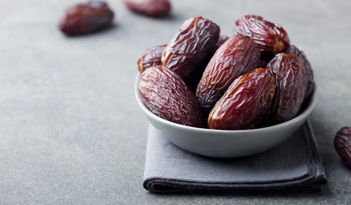  Buy all kinds of iranian date at the best price 