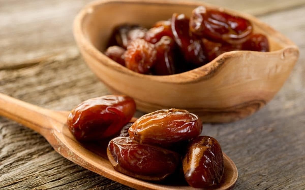  Buy all kinds of iranian date at the best price 