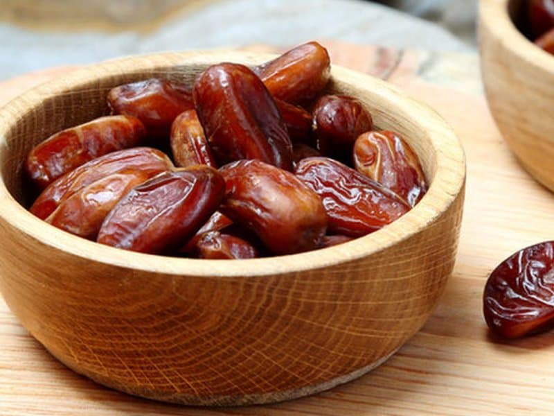  Buy And Price Deglet Nour Dates In India 