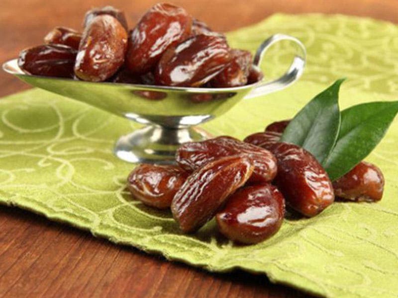  ocado m&s pitted medjool dates + Best Buy Price 