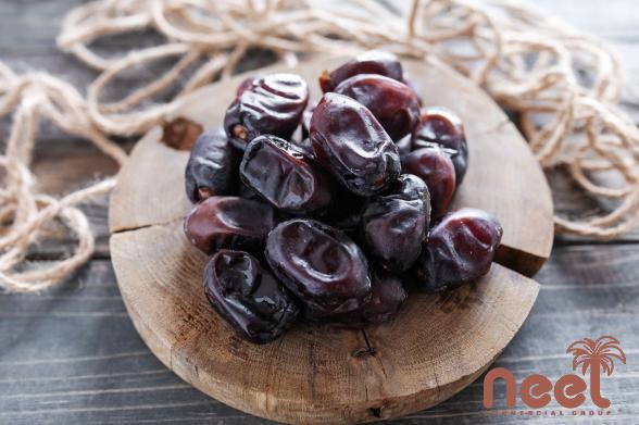 The purchase price of mazafati dates online in India