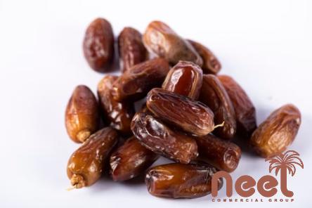 The price of bulk purchase of organic dried dates is cheap and reasonable