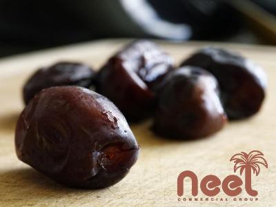 The price of bulk purchase of organic black dates is cheap and reasonable