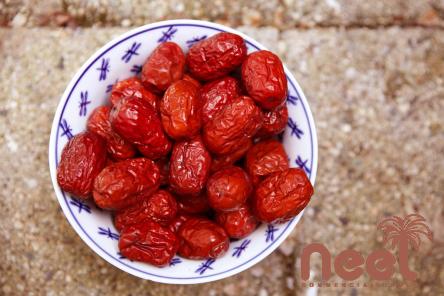 Price and purchase wet zahedi dates with complete specifications